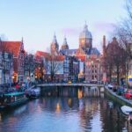 Photo "best time to travel to Amsterdam"