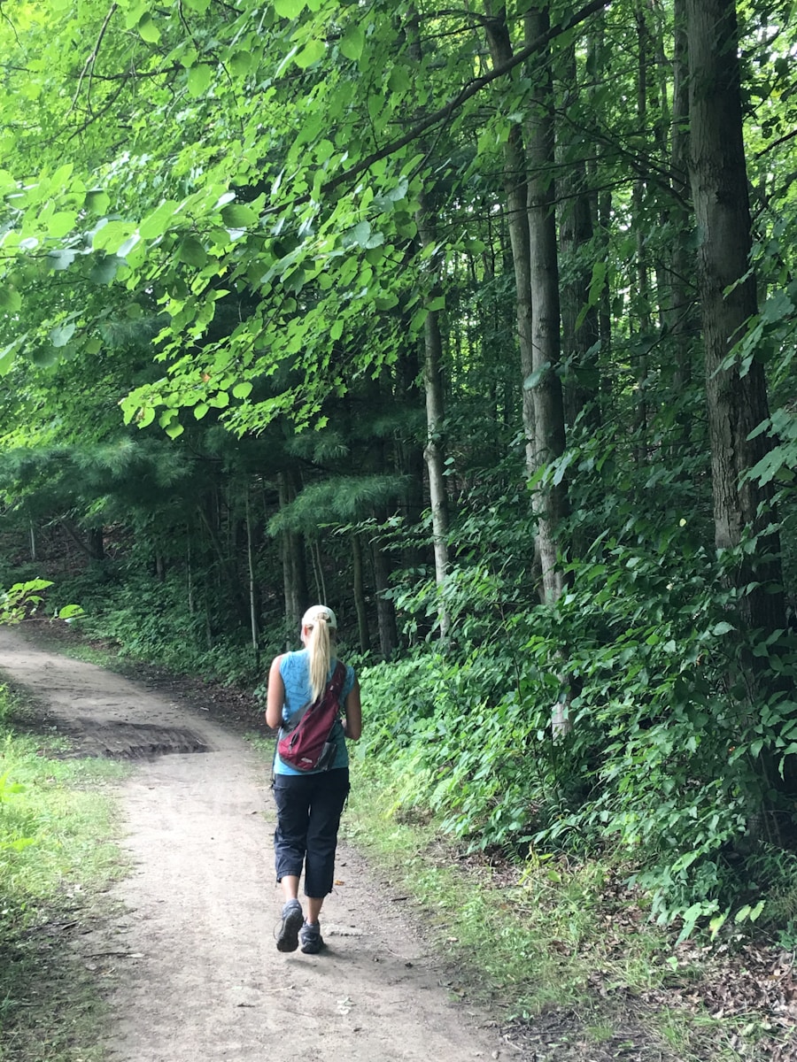 Photo "are tevas good for hiking"