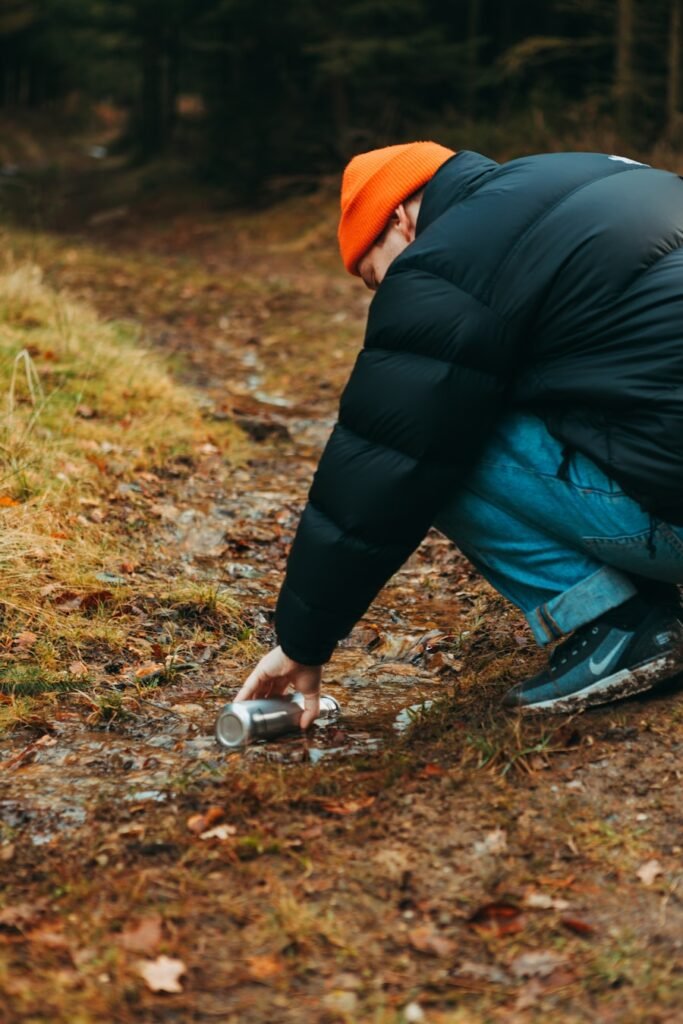 Photo "how to not get ticks while hiking"