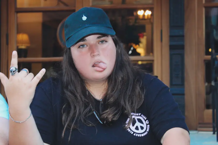 Photo "how many calories do you burn hiking a mile"