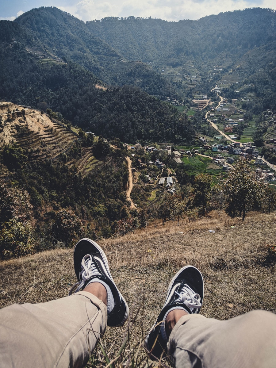 Photo "Are Converse good for hiking?"