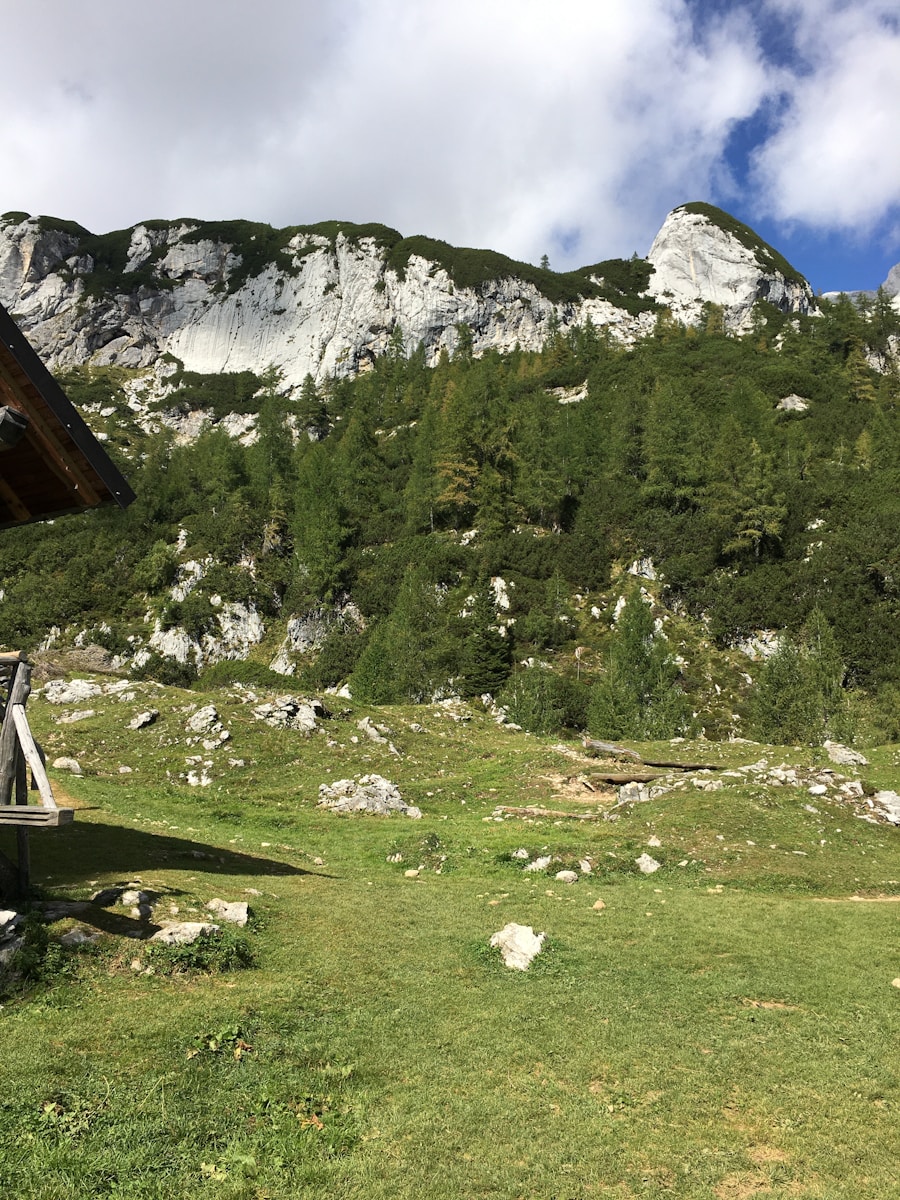 Photo "where to stay in Slovenia for hiking"