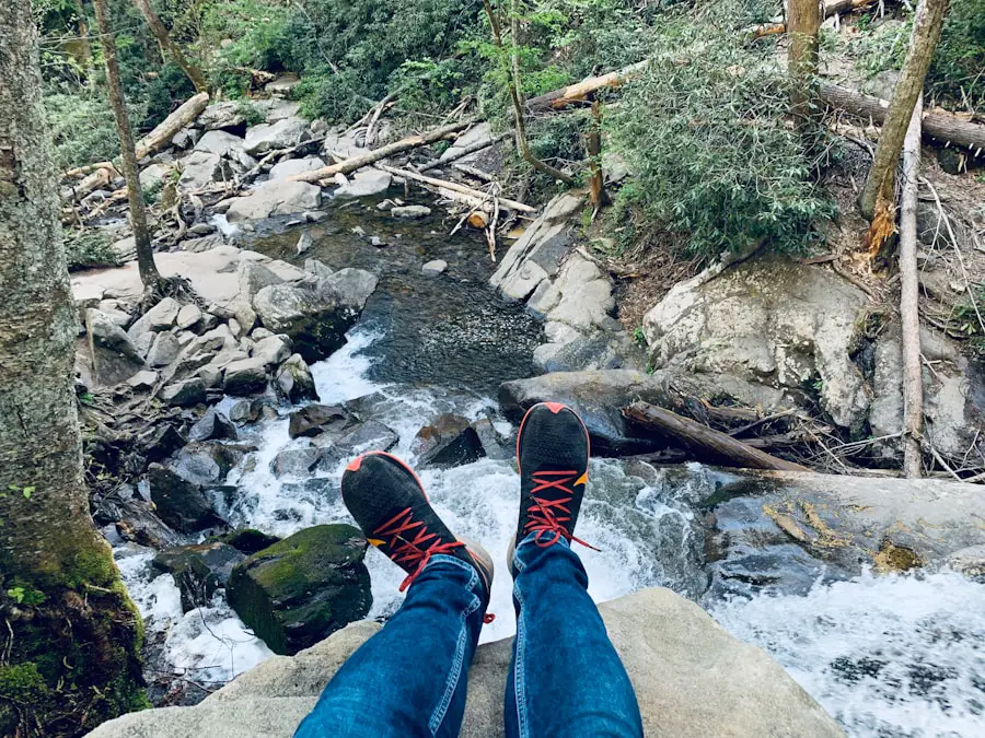Photo "do hiking boots stretch"