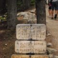 Photo "how many calories does hiking burn per hour"