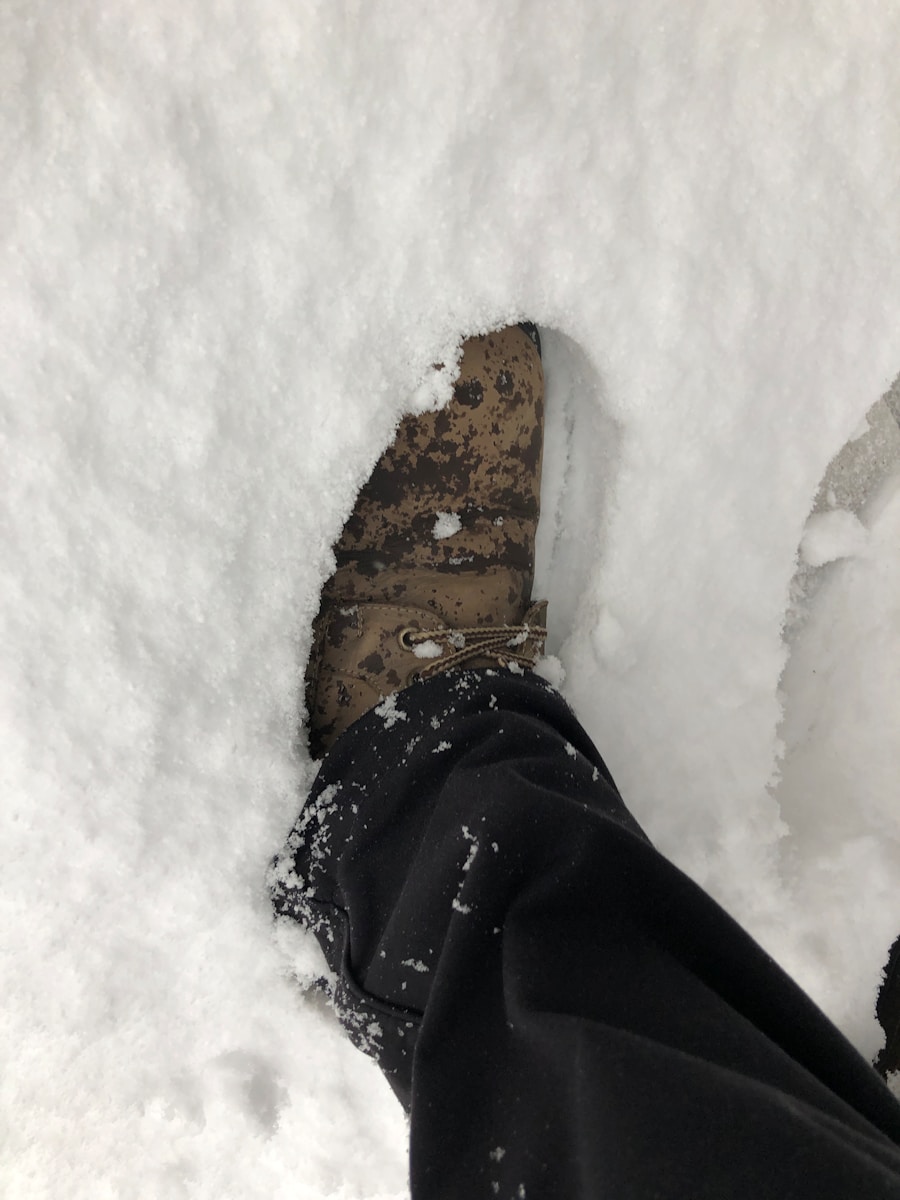 Photo "Can you use hiking boots as snow boots?"