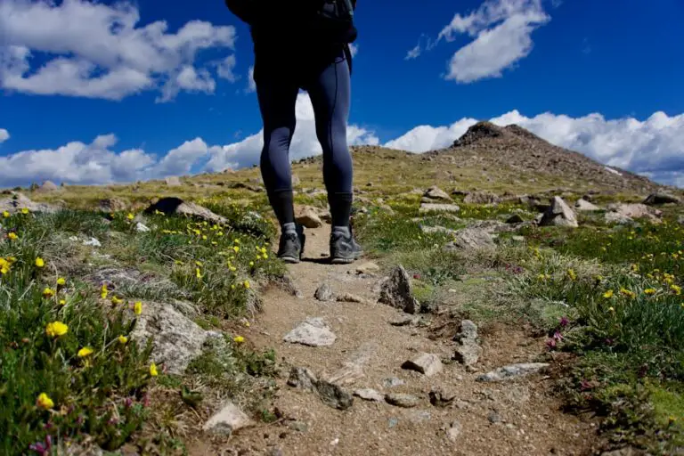 Photo "Why is hiking such a complete lower body workout?"