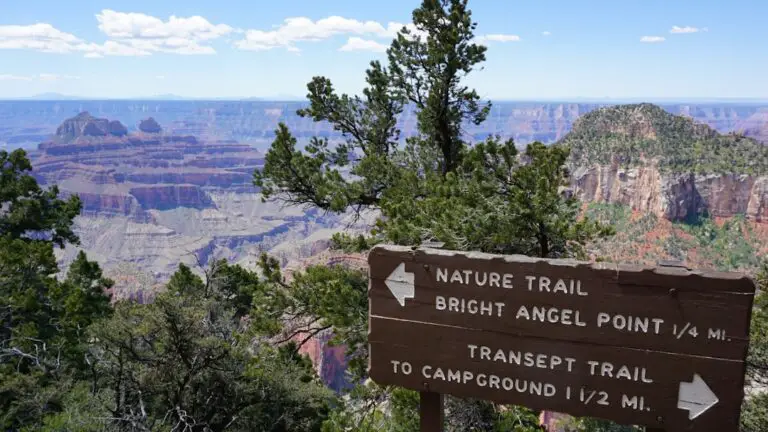 Photo Trail sign