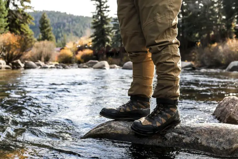 Photo Hiking boots