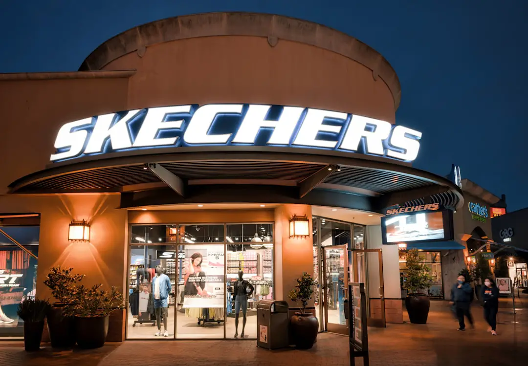 Photo Yes, Skechers