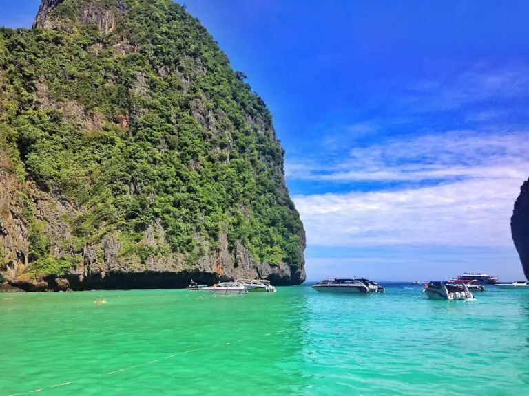 Photo "Top Things To Do In Phuket"