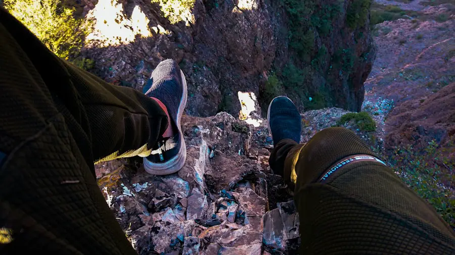 Photo "how to break in hiking shoes"