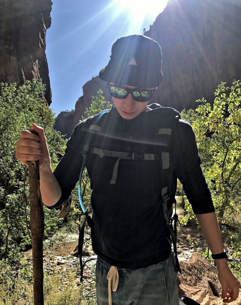 Choosing the Right Hiking Pole Length Photo "how tall should hiking pole be"