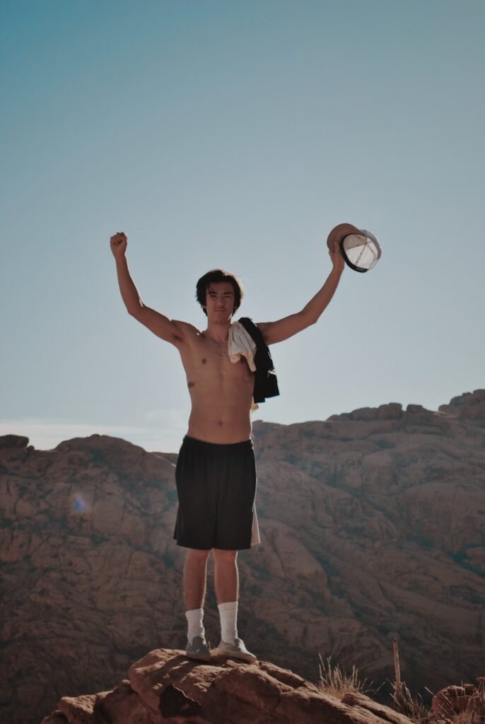 Photo "how many calories does hiking burn"