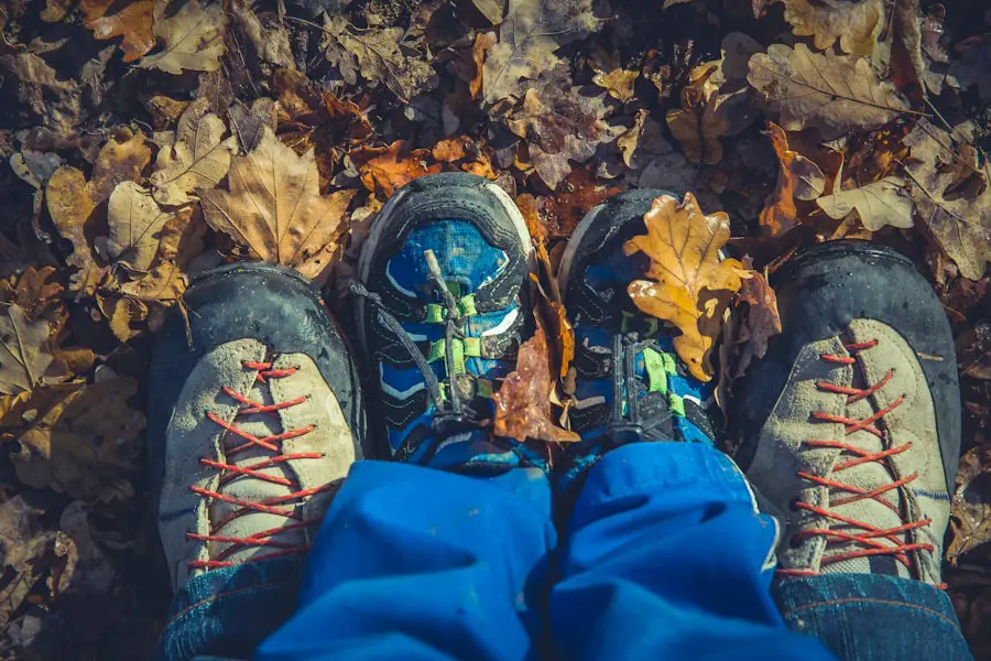 Photo "how to clean hiking shoes"