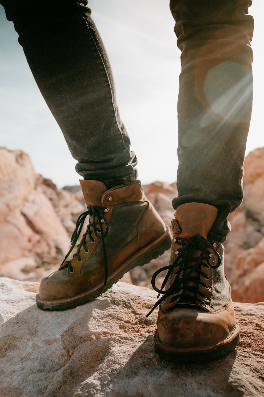 Photo "Are military boots good for hiking?"