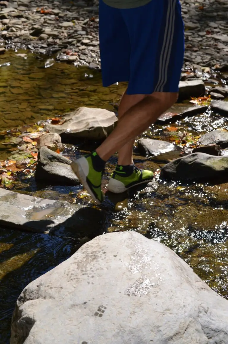 Photo "Are trail running shoes good for hiking?"