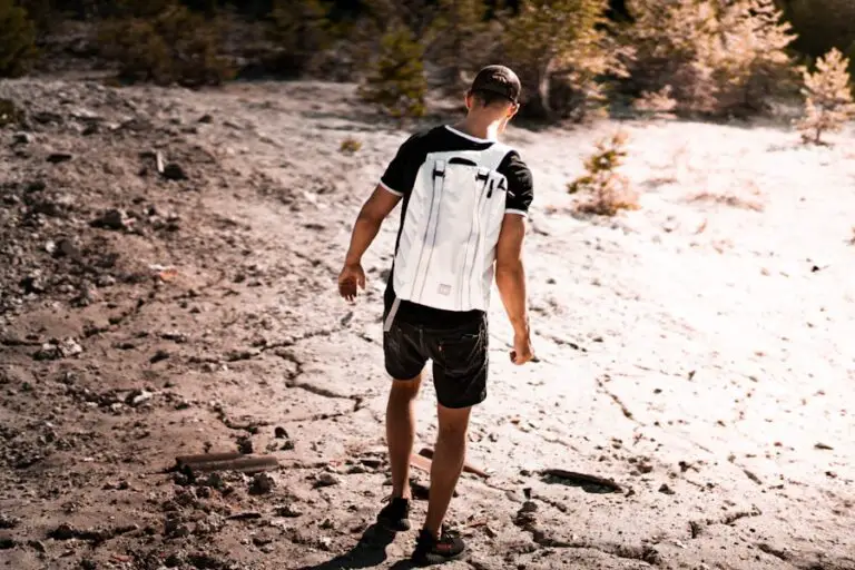 Photo "What to wear when hiking in the summer"