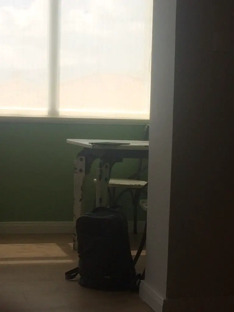 Photo "can i bring hiking poles on a plane"