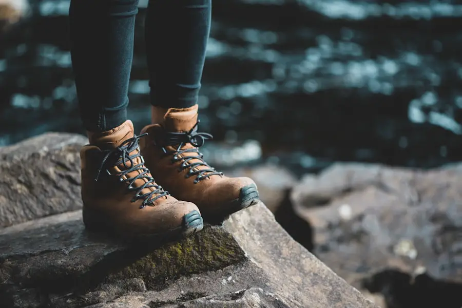 Photo "how to wear hiking boots fashion"