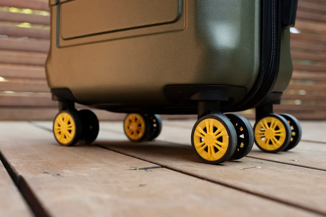 Photo Carry on suitcase