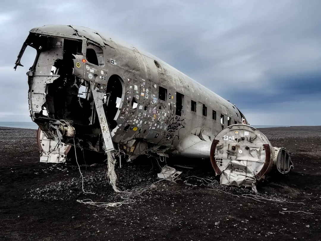 Photo Airplane wreckage