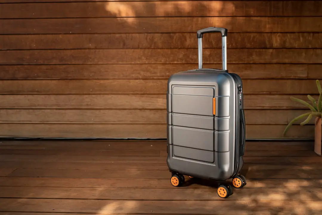 Photo Carry on suitcase