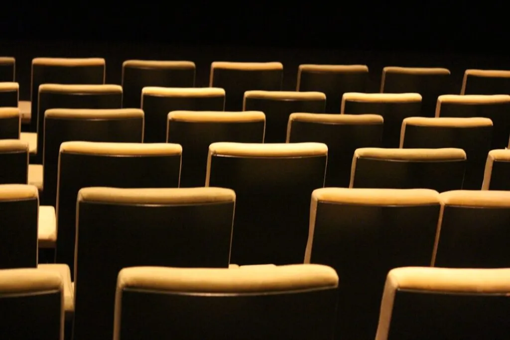 Photo Spacious seating