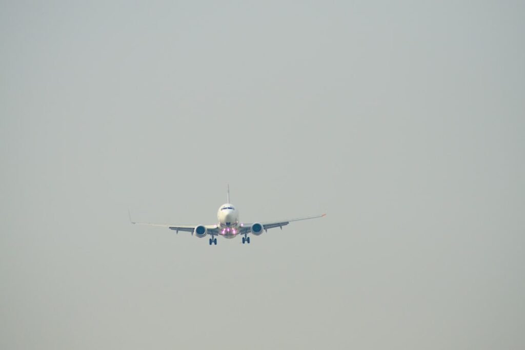 Photo Airplane landing