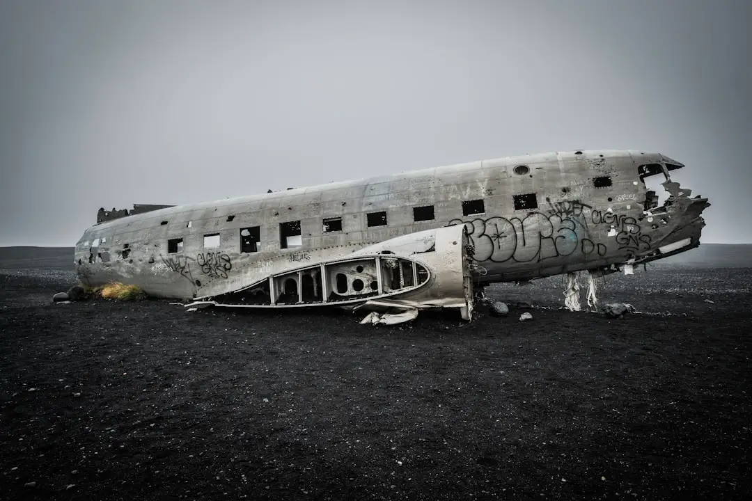 Photo Airplane wreckage
