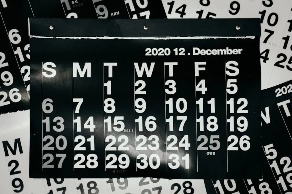 Best Day to Buy American Airlines Tickets Photo Calendar heatmap