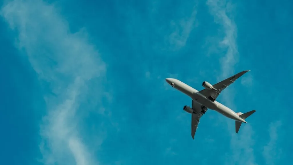American Airlines Miles: What Are They Worth? Photo Airplane ticket