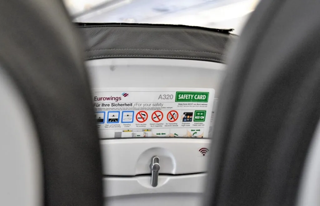 Is Qatar Airways a Safe Airline? Photo Airplane safety