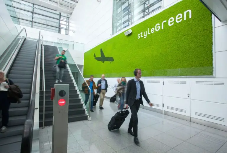 Photo Airport terminal