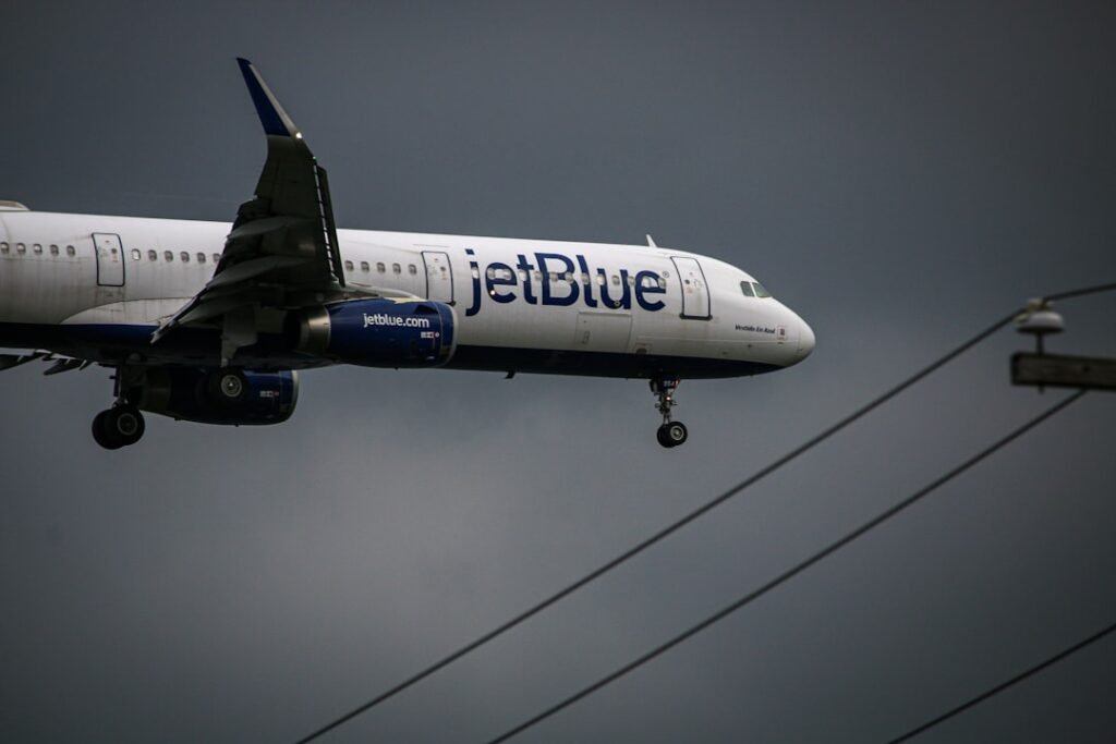 Is JetBlue a Reliable Airline? Photo JetBlue plane