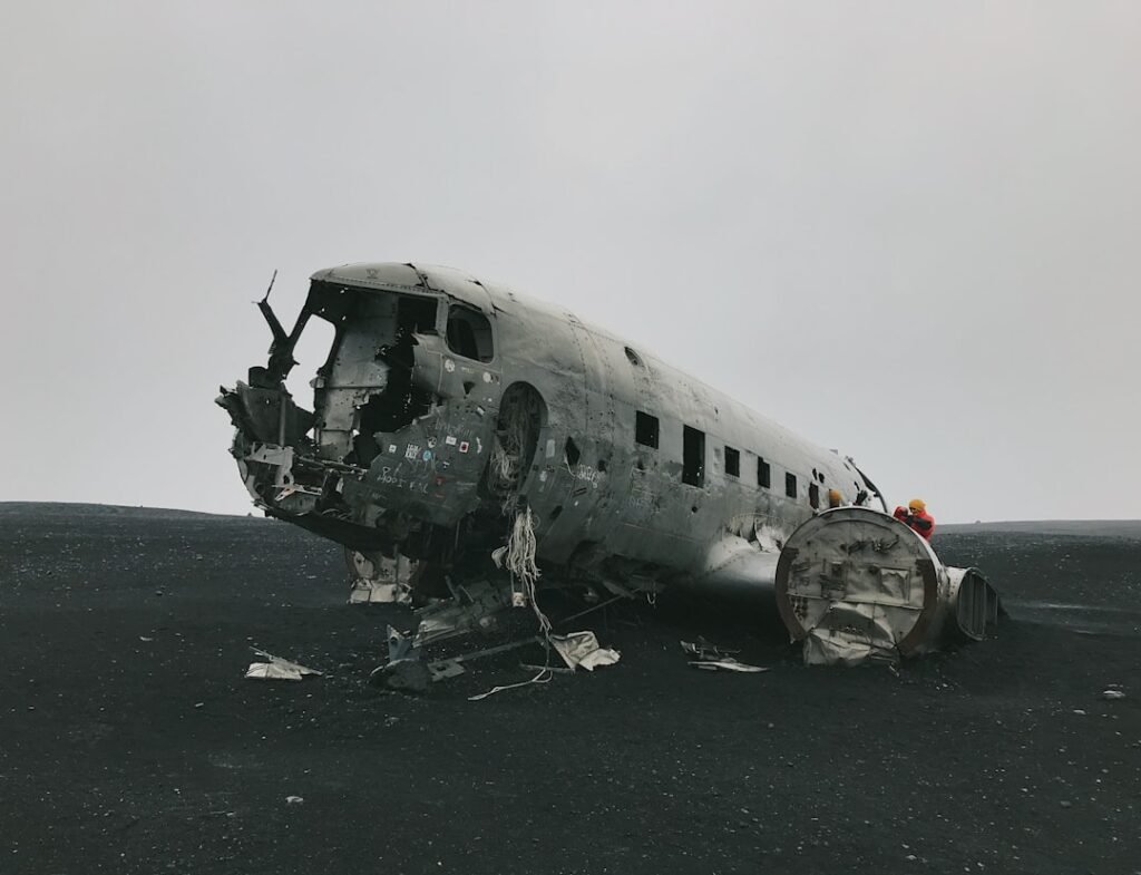 Photo Airplane wreckage