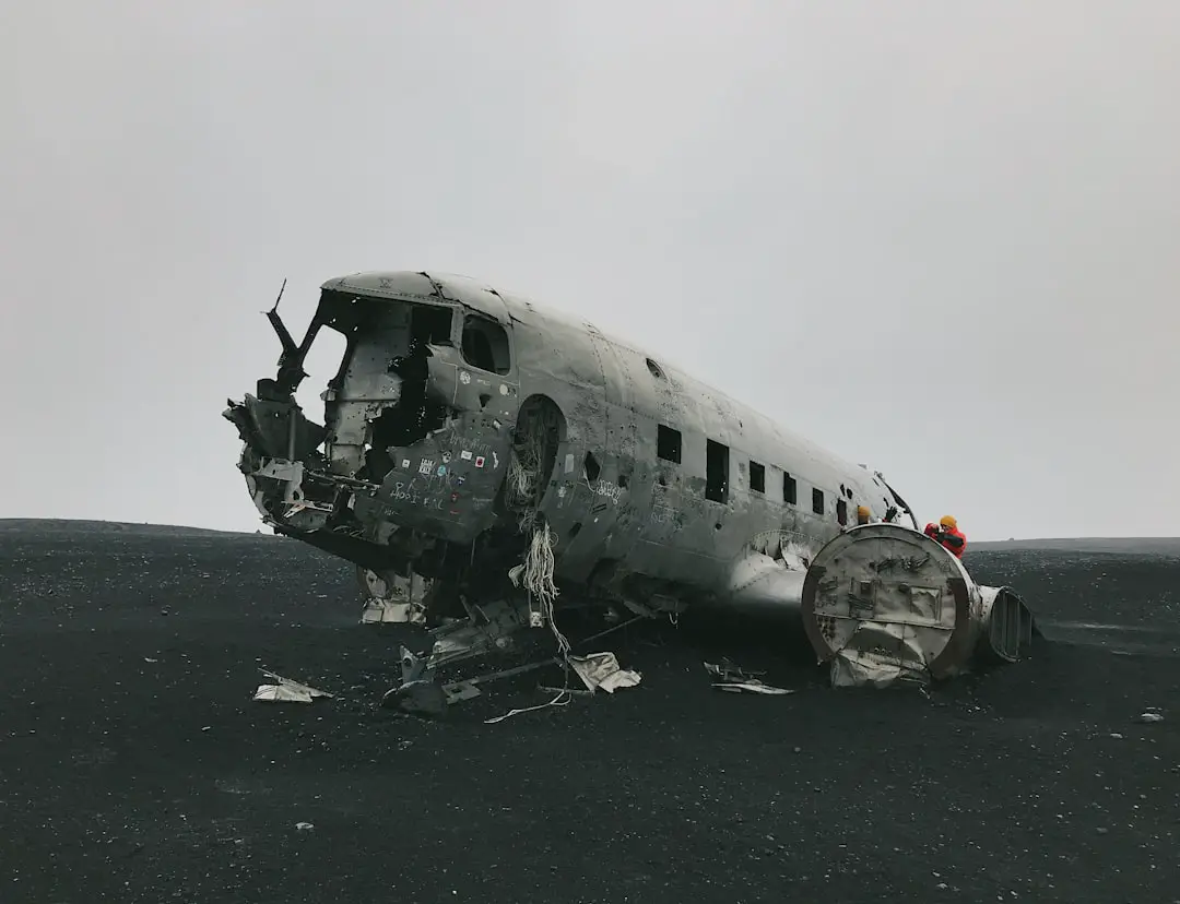 Photo Airplane wreckage