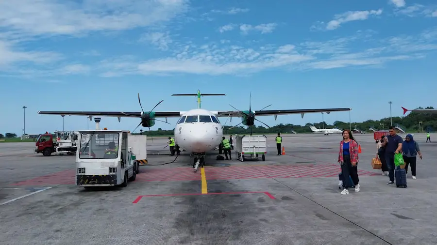 airlines fly to papeete