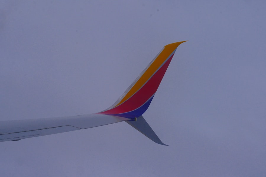 airlines fly into columbia