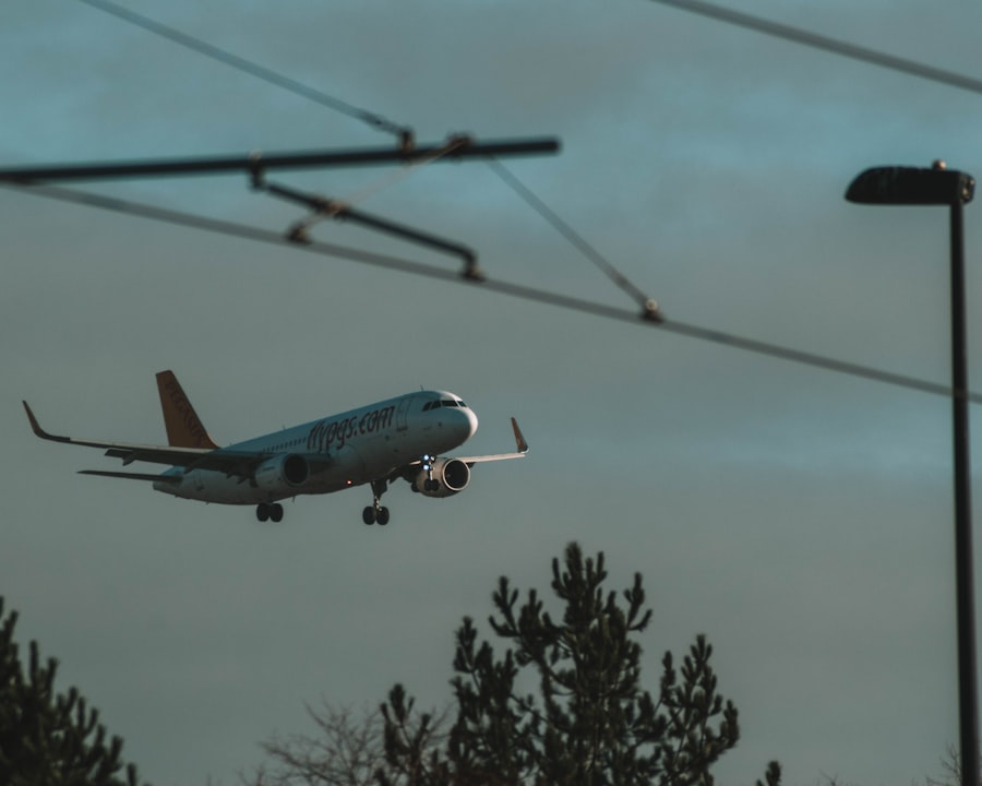 airlines fly into Huntsville