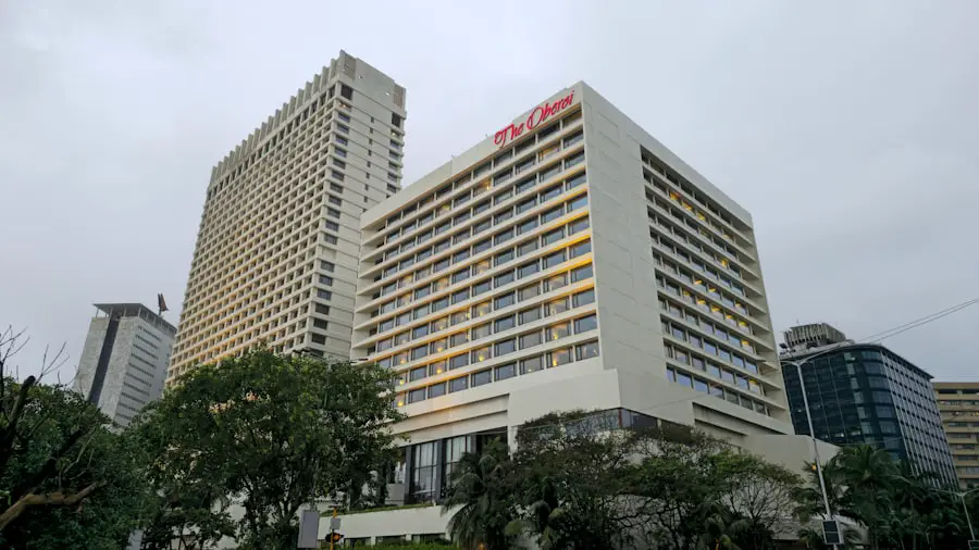 trump sell plaza hotel