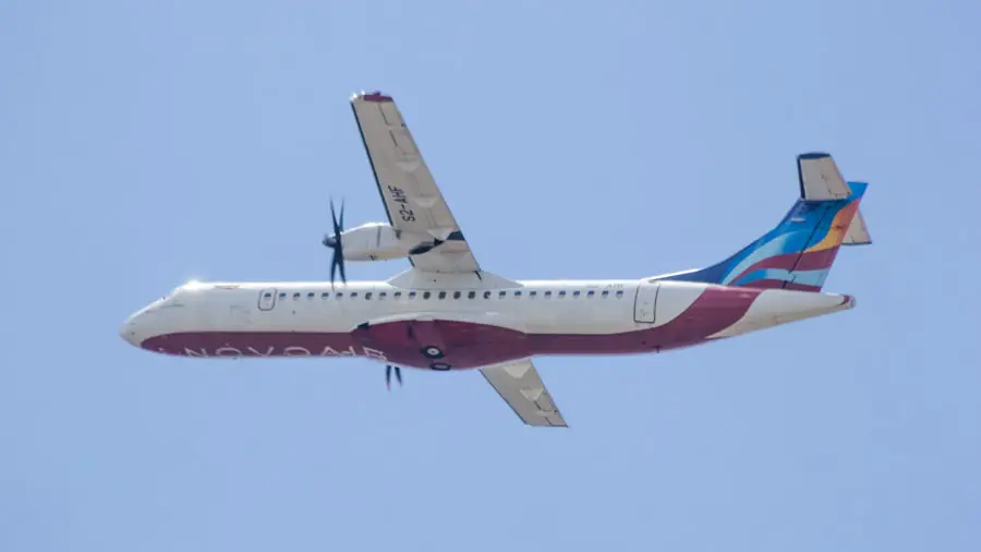 vivaaerobus airline