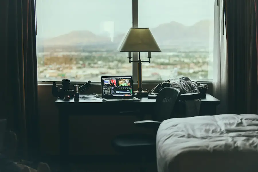 hotels, cash