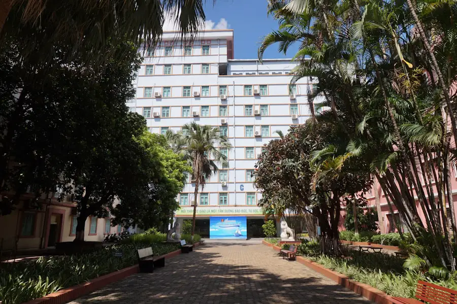 embassy suites hotels ownership