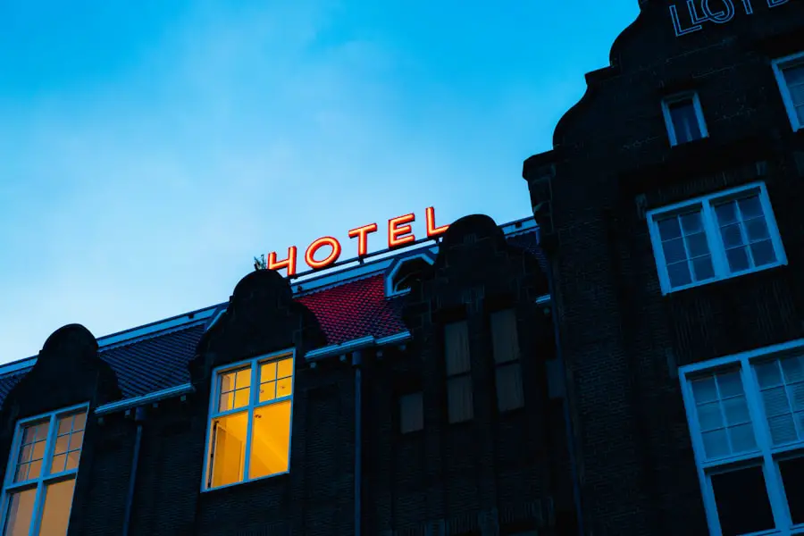 super com hotels