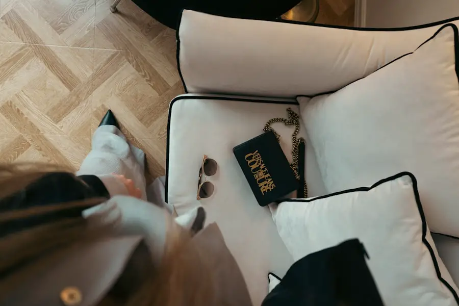 hotels, bible