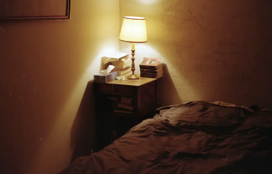 book hotel room