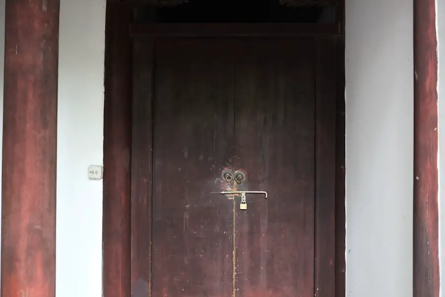 secure hotel door