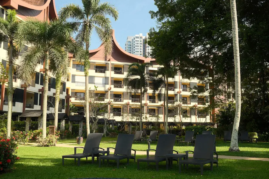 plaza hotel ownership