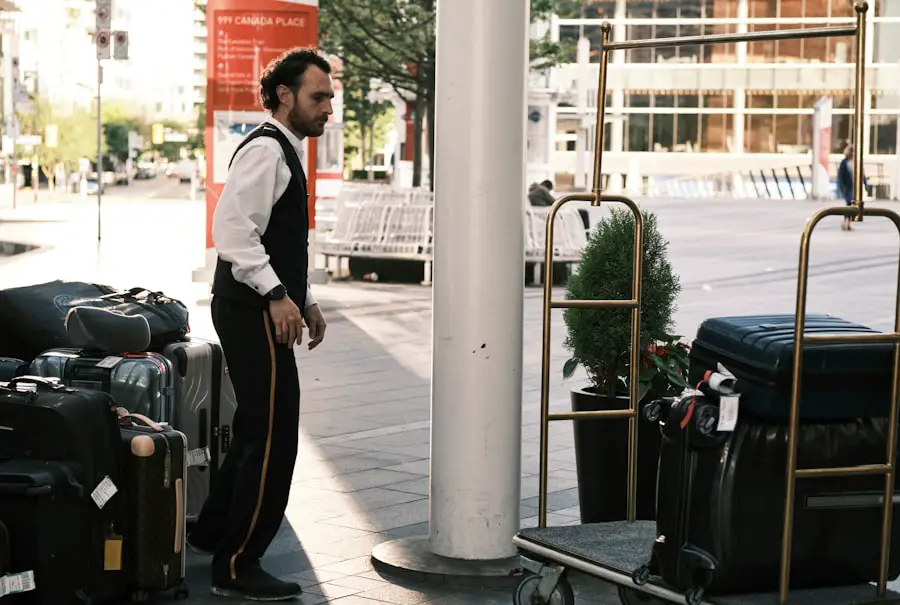 measure luggage