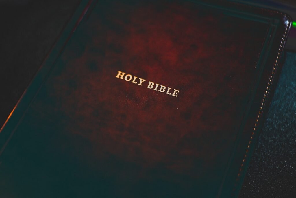 Photo bible in hotel rooms